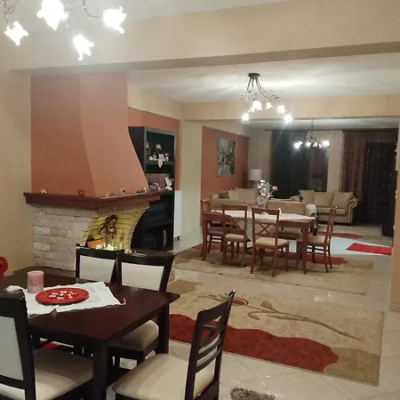 όμορφο διαμερισμα με δυο κρεβατοκάμαρες * Delphi