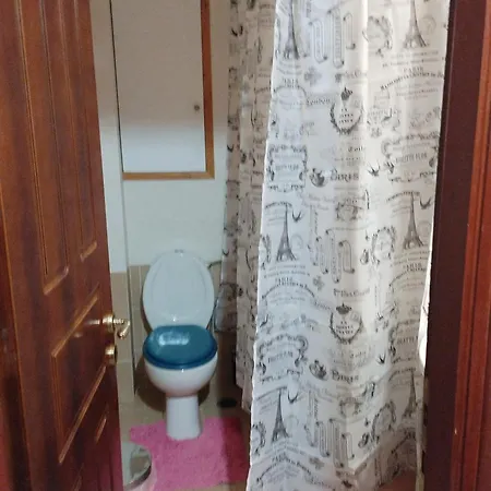 όμορφο διαμερισμα με δυο κρεβατοκάμαρες * דלפי
