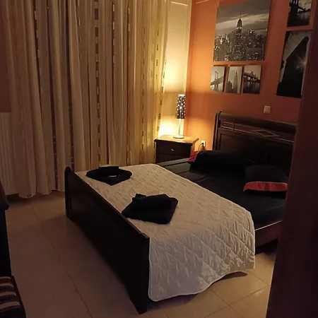 όμορφο διαμερισμα με δυο κρεβατοκάμαρες *