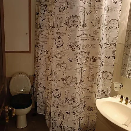 όμορφο διαμερισμα με δυο κρεβατοκάμαρες Apartamento *